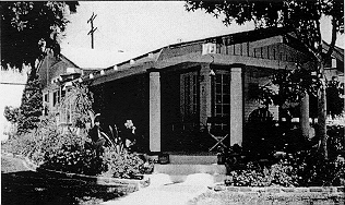 a good use of columns in the rehabilitation of the porch